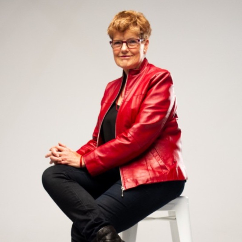 Photo of Jenny Wood